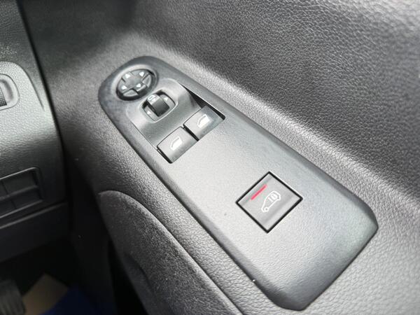 Peugeot Partner 1.5 BlueHDi 1000 Asphalt Standard Panel Van SWB Euro 6 5dr at 32th