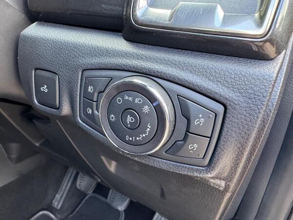 Ford Ranger 3.2 TDCi Wildtrak 4WD Euro 6 (s/s) 4dr at 21th