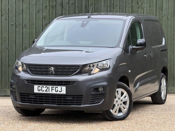 Peugeot Partner 1.5 BlueHDi 1000 Asphalt Standard Panel Van SWB Euro 6 5dr at 9th