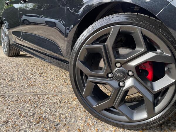 Ford Fiesta 1.5T EcoBoost ST-3 Euro 6 (s/s) 5dr at 36th