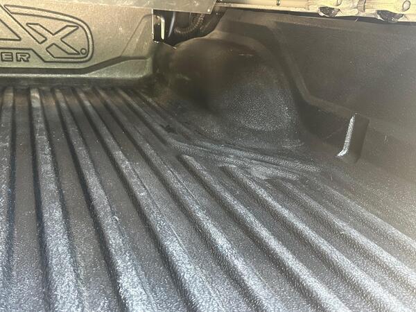 Nissan Navara 2.3 dCi Tekna 4WD Euro 6 (s/s) 4dr at 16th