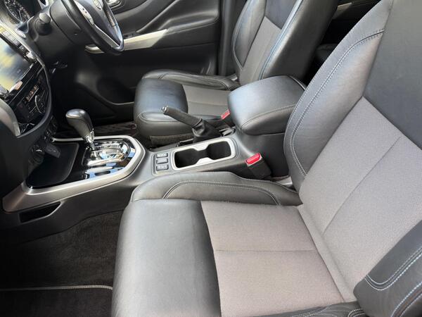 Nissan Navara 2.3 dCi N-Guard Auto 4WD Euro 6 4dr at 15th