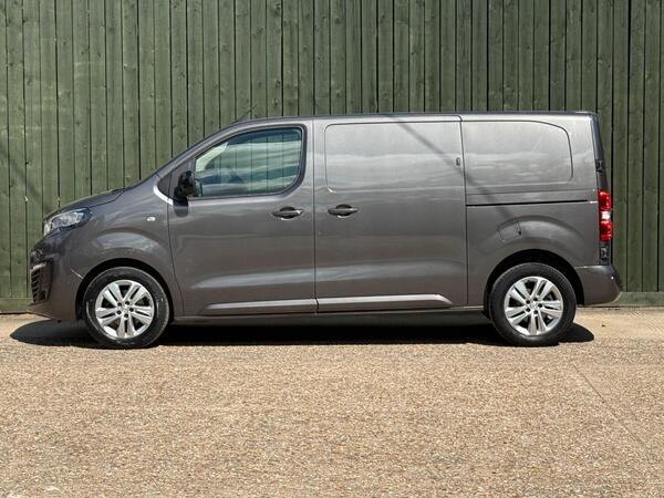 Peugeot Expert 2.0 BlueHDi 1400 Asphalt Premium + Standard Panel Van MWB Euro 6 (s/s) 6dr at 12th