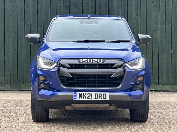Isuzu D-Max 1.9 TD V-Cross 4WD Euro 6 (s/s) 4dr at 3th