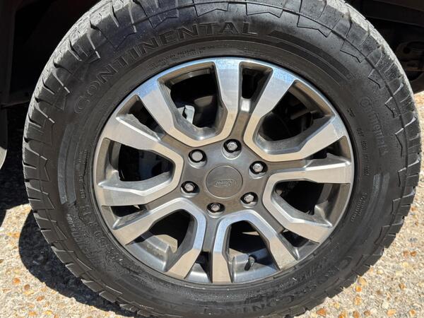 Ford Ranger 3.2 TDCi Wildtrak Auto 4WD Euro 5 4dr at 25th