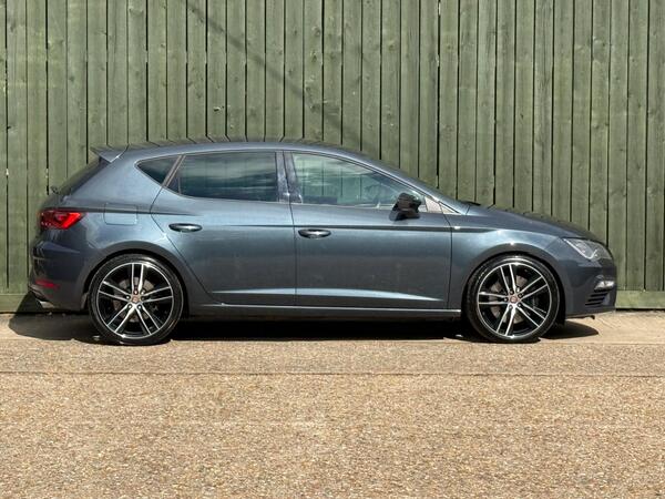 SEAT Leon 2.0 TSI Cupra 290 Lux DSG Euro 6 (s/s) 5dr at 21th