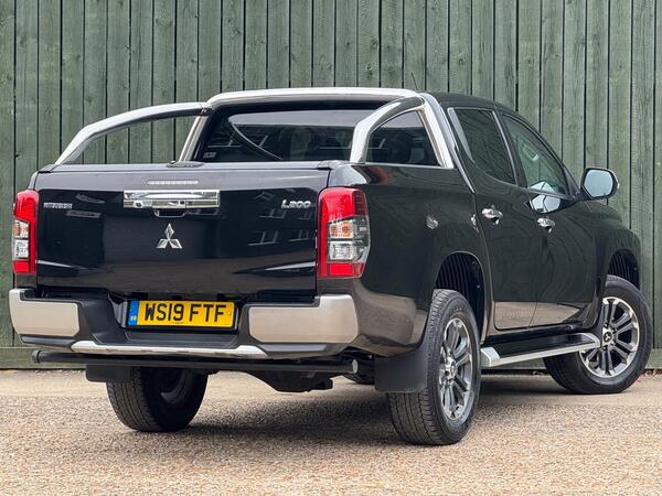 Mitsubishi L200 2.2 DI-D DC Barbarian Auto 4WD Euro 6 (s/s) 4dr at 17th