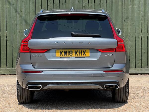 Volvo XC60 2.0 D4 R-Design Auto AWD Euro 6 (s/s) 5dr at 13th