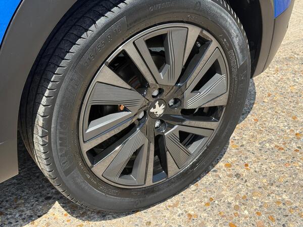 Peugeot E-2008 50kWh GT Premium Auto 5dr (7kW Charger)