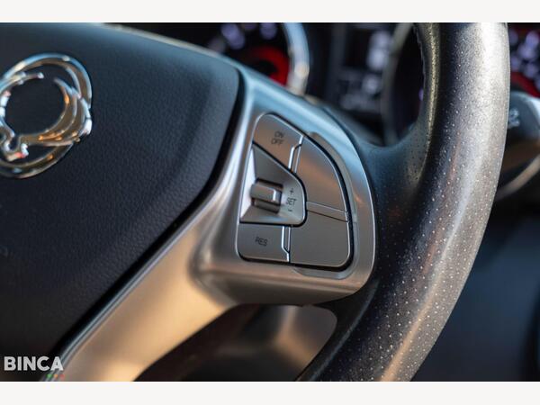 SSANGYONG TIVOLI ELX TD AUTO - Image 20