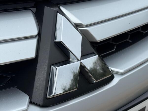 Mitsubishi L200 2.2 DI-D DC Barbarian Auto 4WD Euro 6 (s/s) 4dr at 38th