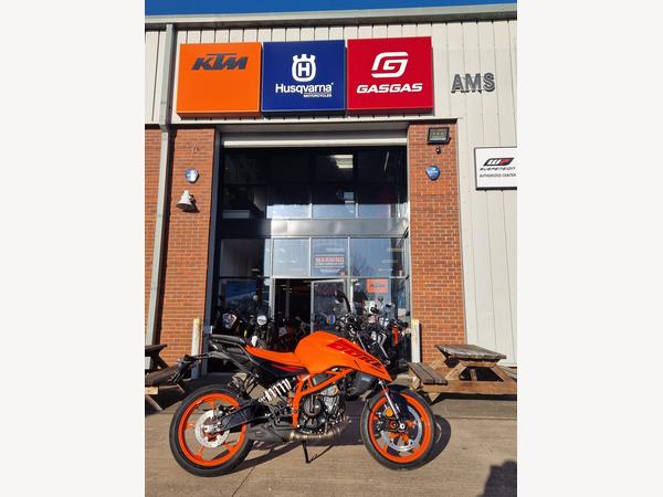 Ams Motorcycles Bike dealership in Tewkesbury AutoTrader