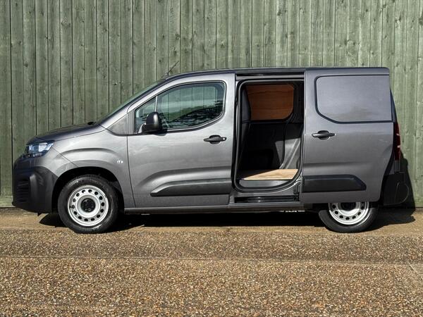 Citroen Berlingo 1.5 BlueHDi 1000 Enterprise Edition M SWB Euro 6 (s/s) 5dr at 9th