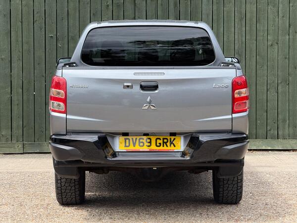 Mitsubishi L200 2.4 DI-D DC Challenger Auto 4WD Euro 6 4dr at 17th