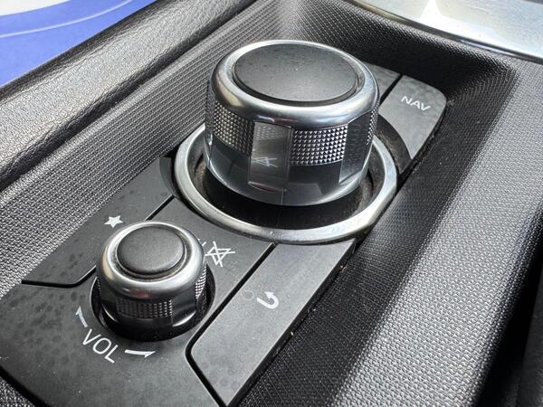 Mazda MX-5 1.5 SKYACTIV-G Sport Nav+ Euro 6 2dr at 36th