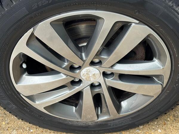Peugeot Expert 2.0 BlueHDi 1400 Professional Plus Standard Panel Van MWB Euro 6 (s/s) 6dr at 48th