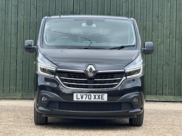 Renault Trafic 2.0 dCi ENERGY 28 Sport SWB Standard Roof Euro 6 (s/s) 5dr at 5th
