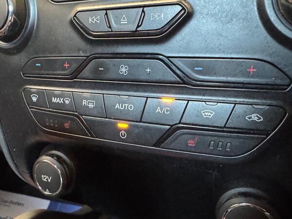 Ford Ranger 3.2 TDCi Wildtrak Auto 4WD Euro 5 4dr