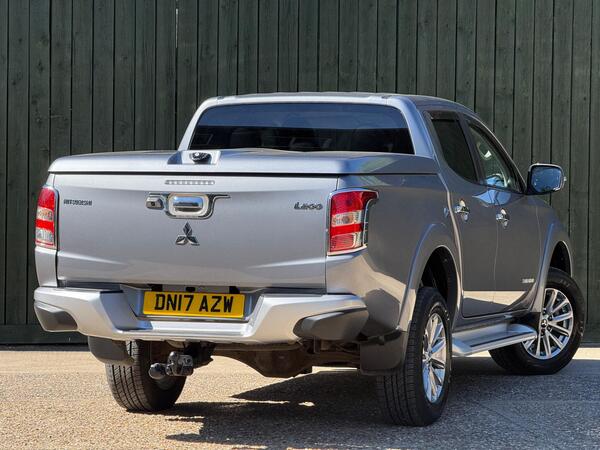 Mitsubishi L200 2.4 DI-D DC Barbarian Auto 4WD Euro 6 4dr