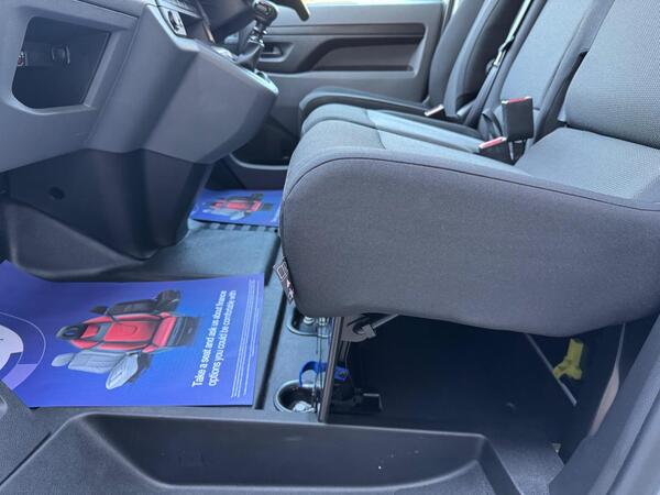 Peugeot Expert 2.0 BlueHDi 1400 Professional Premium Standard Panel Van MWB Euro 6 (s/s) 6dr