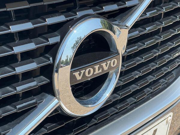 Volvo XC60 2.0 D4 R-Design Auto AWD Euro 6 (s/s) 5dr at 52th