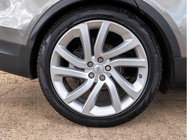 LAND ROVER DISCOVERY LUXURY HSE SD4 AUTO - Image 18