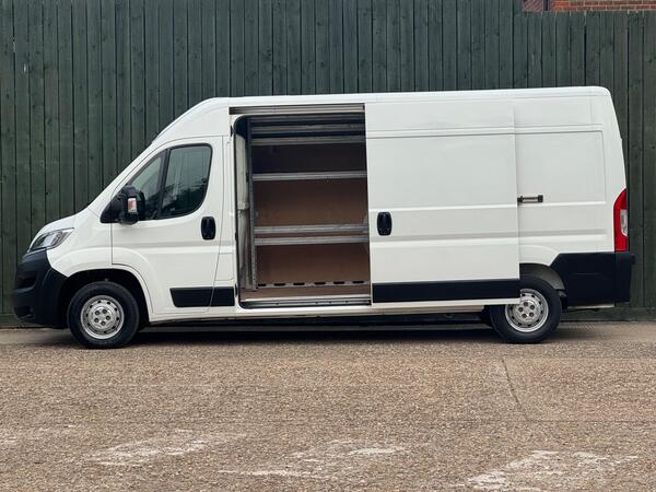 Citroen Relay 2.2 BlueHDi 35 Enterprise L3 High Roof Euro 6 (s/s) 5dr at 9th