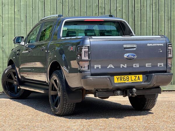 Ford Ranger 3.2 TDCi Wildtrak Auto 4WD Euro 5 4dr at 11th