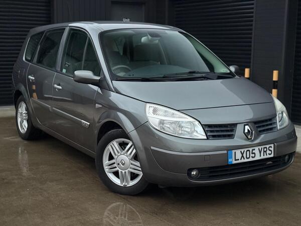 Renault Grand Scenic 2.0 VVT Privilege 5dr - Image 1