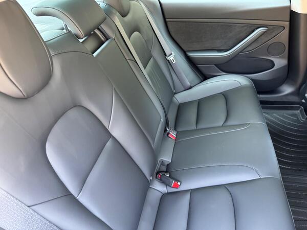 Tesla Model 3 (Dual Motor) Long Range Auto 4WDE 4dr