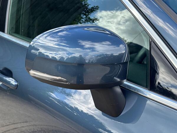 Volvo XC60 2.0 T4 Edition Auto Euro 6 (s/s) 5dr at 37th