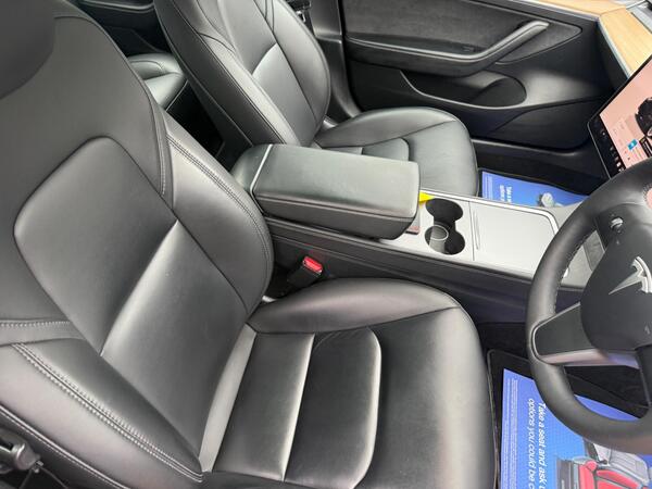 Tesla Model 3 (Dual Motor) Long Range Auto 4WDE 4dr at 9th