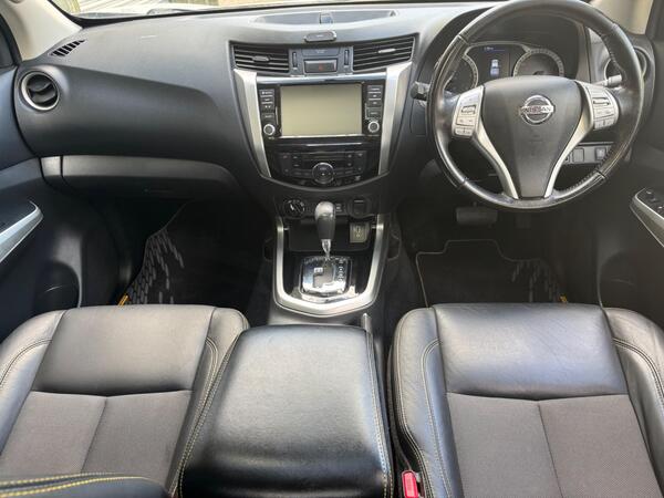 Nissan Navara 2.3 dCi N-Guard Auto 4WD Euro 6 4dr at 2th