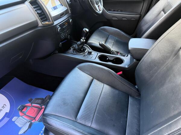 Ford Ranger 2.0 EcoBlue Limited 4WD Euro 6 (s/s) 4dr at 13th