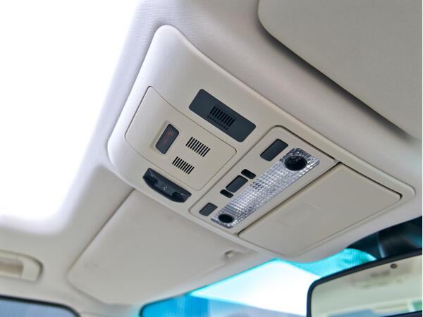 LAND ROVER RANGE ROVER WESTMINSTER TDV8 A - Image 38