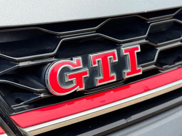 Volkswagen Golf 2.0 TSI GTI Performance Euro 6 (s/s) 5dr at 41th
