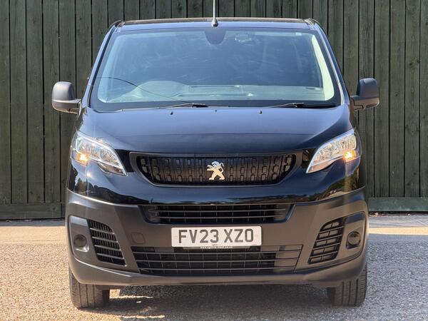Peugeot Expert 1.5 BlueHDi 1000 Professional Premium Standard Panel Van MWB Euro 6 (s/s) 6dr at 5th