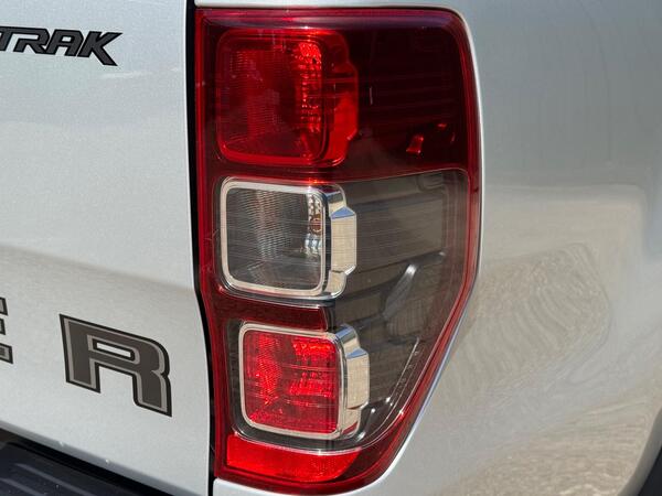 Ford Ranger 3.2 TDCi Wildtrak Auto 4WD Euro 6 (s/s) 4dr at 49th