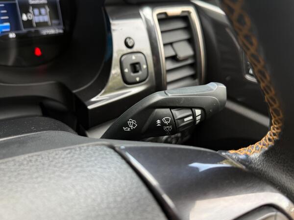 Ford Ranger 2.0 EcoBlue Wildtrak Auto 4WD Euro 6 (s/s) 4dr at 29th