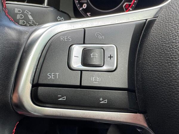 Volkswagen Golf 2.0 TSI GTI Performance Euro 6 (s/s) 5dr at 34th