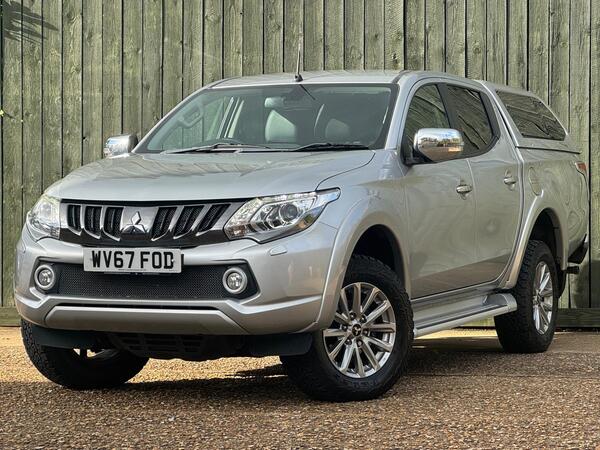 Mitsubishi L200 2.4 DI-D DC Barbarian 4WD Euro 6 4dr at 6th