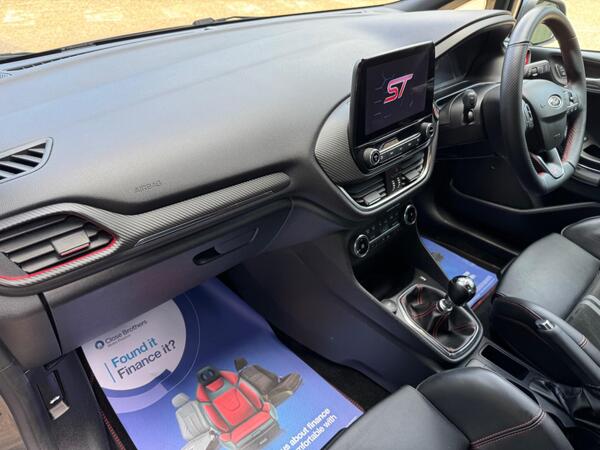 Ford Fiesta 1.5T EcoBoost ST-3 Euro 6 (s/s) 5dr