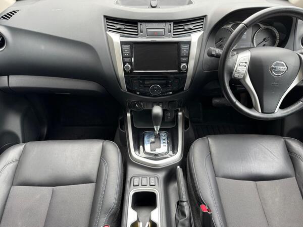 Nissan Navara 2.3 dCi N-Guard Auto 4WD Euro 6 4dr at 2th