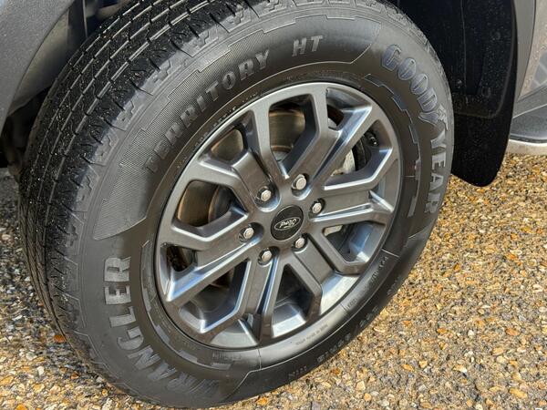 Ford Ranger 2.0 TD EcoBlue Wildtrak Auto 4WD Euro 6 (s/s) 4dr at 34th