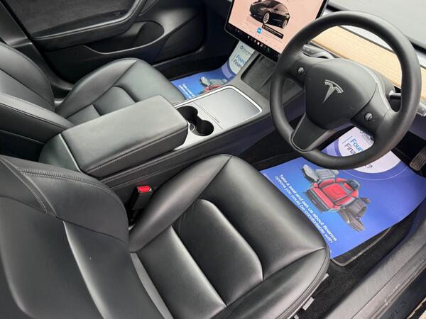 Tesla Model 3 (Dual Motor) Long Range Auto 4WDE 4dr at 5th