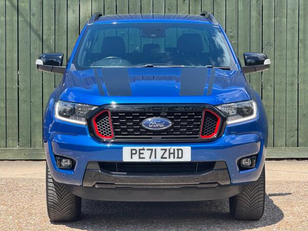 Ford Ranger 2.0 EcoBlue Stormtrak Pickup Double Cab 4dr Diesel Auto 4WD Euro 6 (s/s) (213 ps) at 3th
