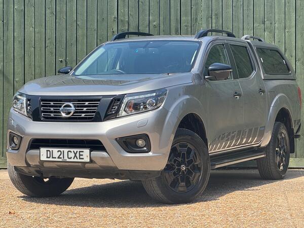 Nissan Navara 2.3 dCi N-Guard Auto 4WD Euro 6 4dr