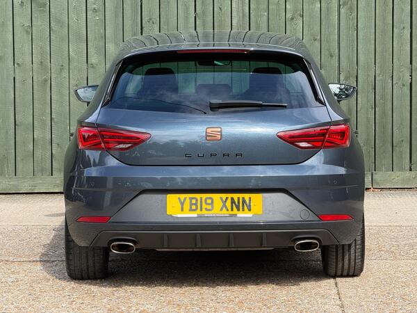 SEAT Leon 2.0 TSI Cupra 290 Lux DSG Euro 6 (s/s) 5dr at 18th
