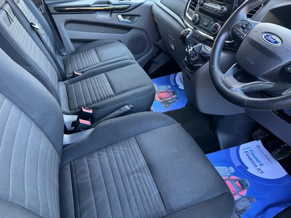 Ford Transit Custom 2.0 300 EcoBlue Limited Crew Van L1 H1 Euro 6 (s/s) 5dr at 4th