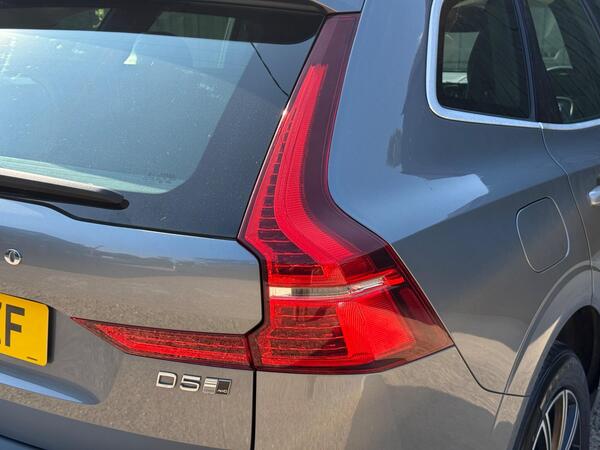 Volvo XC60 2.0 D5 PowerPulse Inscription Auto AWD Euro 6 (s/s) 5dr at 41th